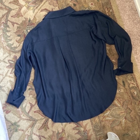 REVOLVE SILK GAUGE81 Stylish Black Wrap Top. - Picture 6 of 11